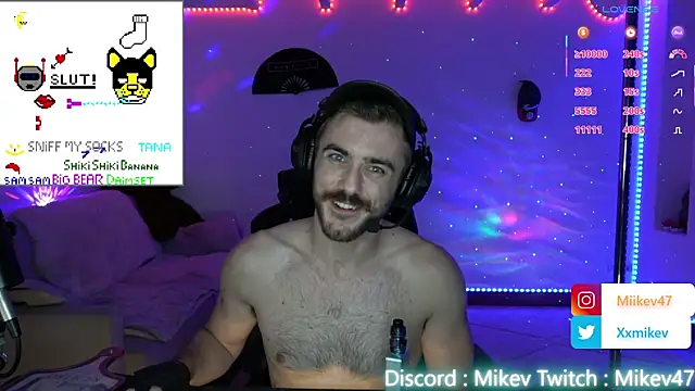 Mikev live sex cam