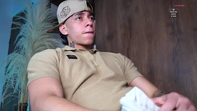 Josep_Davies live sex cam