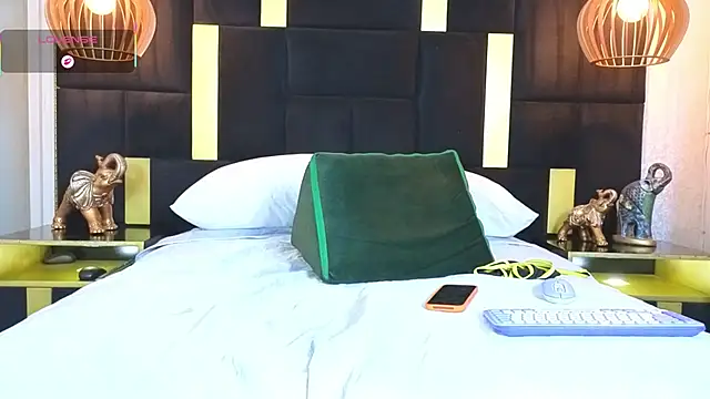 Ethan__Walker's cam snapshot