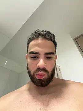 Paul_Phoenix's cam snapshot