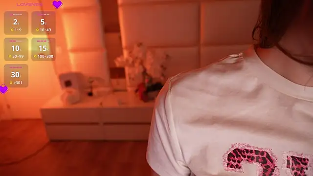 Lilly_Colins live sex cam