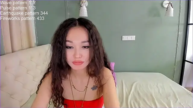 Yumsea's Stripchat show and profile