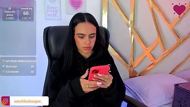 ChloeHarper_ live sex cam