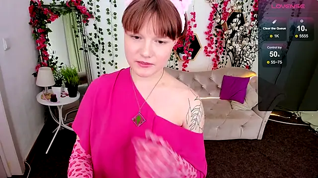 DreamyLuna live sex cam