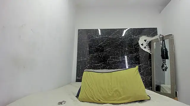 ada-brooke live sex cam