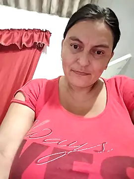 Horny-Mommy-Dirty live sex cam