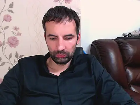 Leo_1617 live sex cam