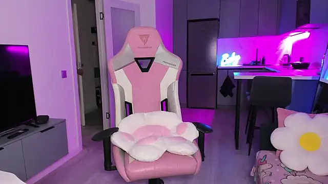 wow_lovie live sex cam