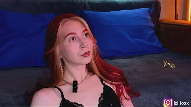 izi-fox live sex cam