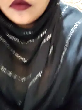 Indian-Nazia live sex cam