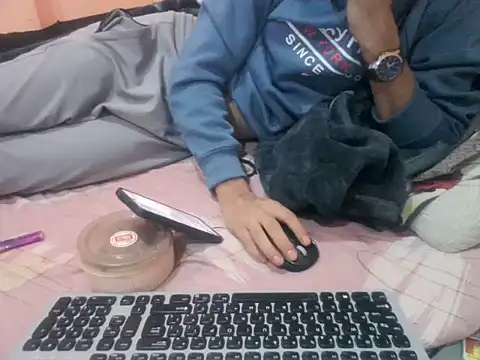 rahulkajuuu0909's cam snapshot