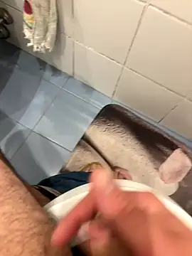 marc8876's cam snapshot