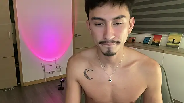 sweettaaron01's cam snapshot