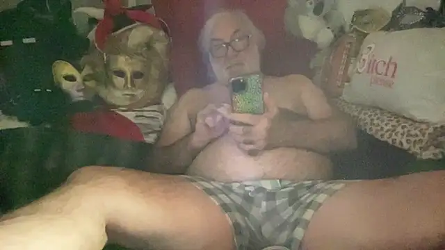 EroticVenetian's cam snapshot