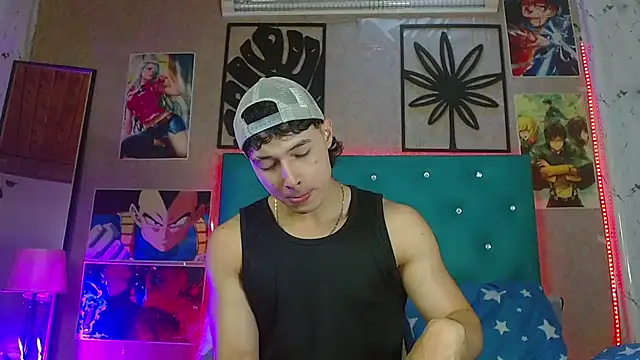 LiamAndrewzz's cam snapshot