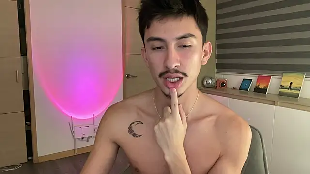 sweettaaron01's cam snapshot