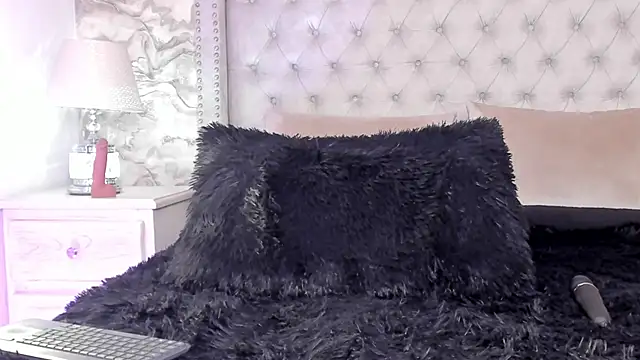 Kev_jenner live sex cam