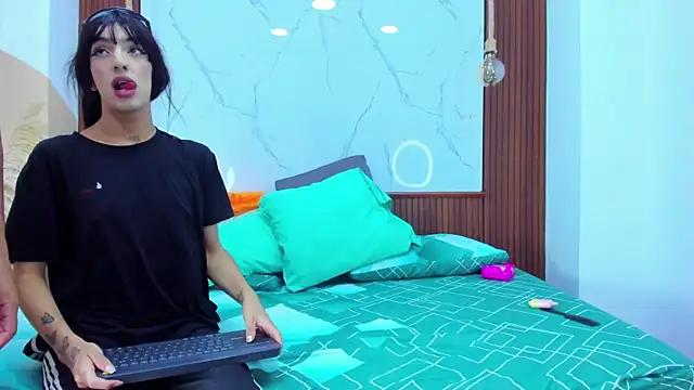 Loversinfire2 live sex cam