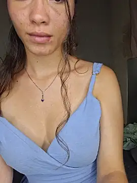 HelenHoltz live sex cam