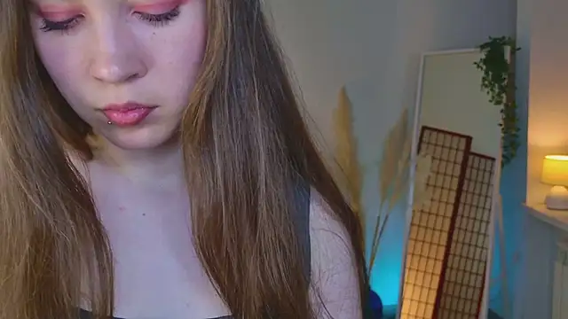 SilentLily live sex cam