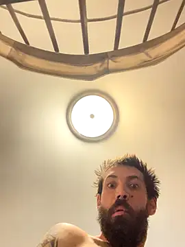 QueenM3 live sex cam