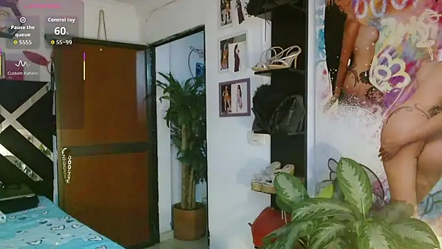 SarithaBunny live sex cam