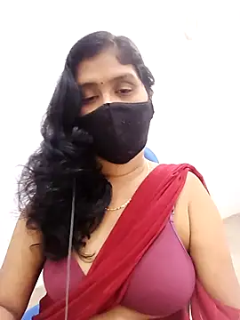 Lucky-Deepthi live sex cam