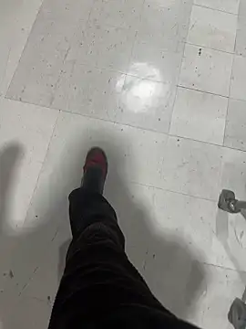 wooshekani1's cam snapshot