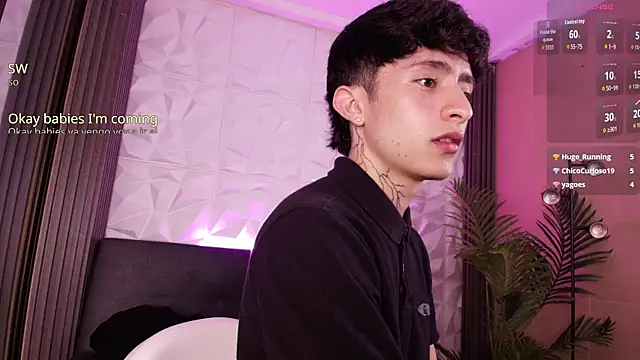 troy_rouge live sex cam