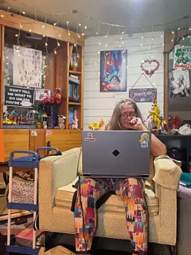 TrenaAnne live sex cam