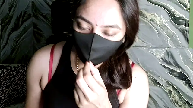 Sima--Roy live sex cam