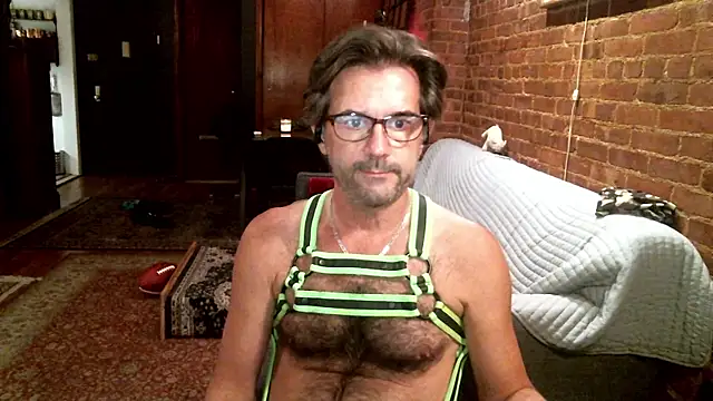 Johnny_Bottoms live sex cam