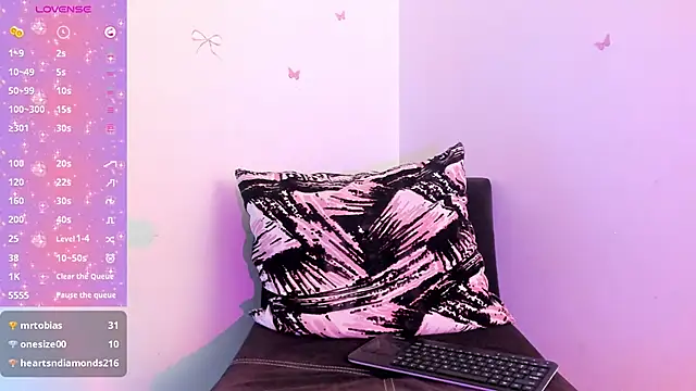 MarilynDupont live sex cam