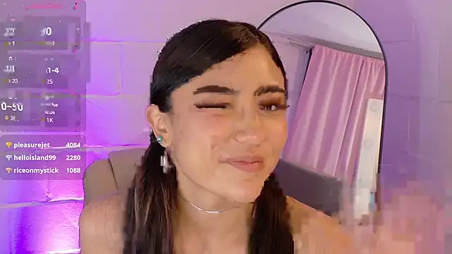 hazel_lee_ross's Stripchat show and profile