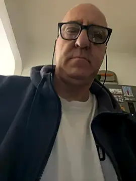 ANONIMO7735 live sex cam