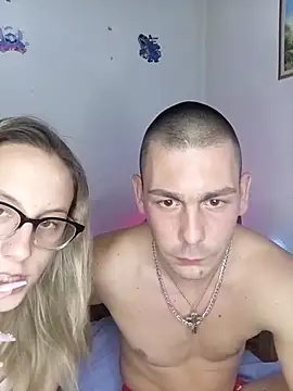 Laurazec live sex cam