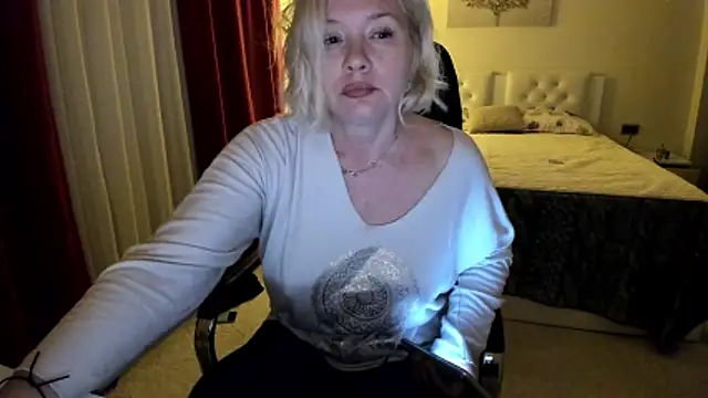 Colette__1977 live sex cam