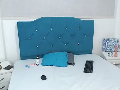 LuigiMarchetti live sex cam