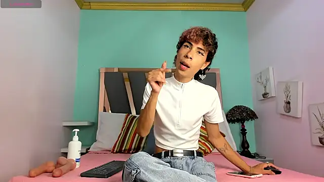 little_lemmons_ live sex cam