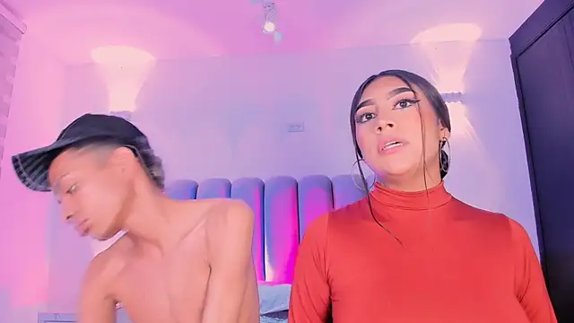 candyandmarilyn live sex cam