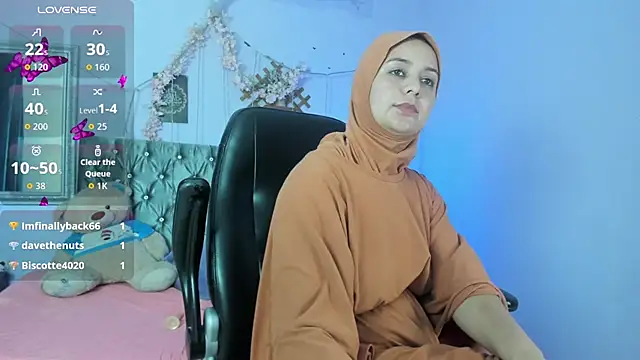 BadraSaadi live sex cam