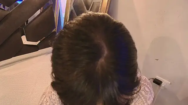 Crystall_sweett live sex cam