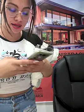 LIZ-06_ live sex cam