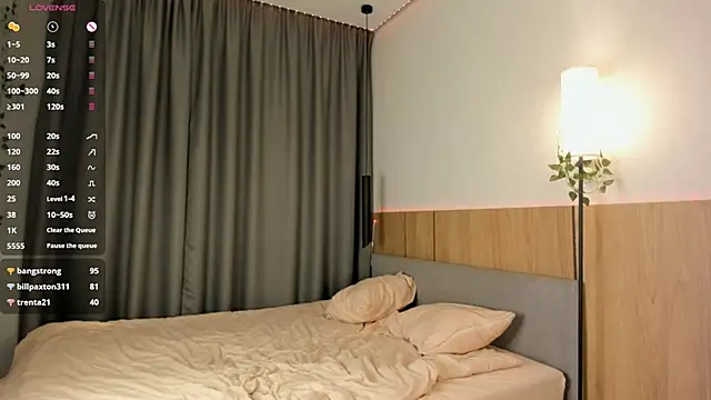 Xonalenei live sex cam