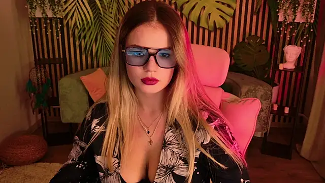 KellyHayden live sex cam