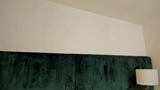 FrancescaSkuirt live sex cam