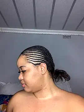 sexytinashe21 live sex cam