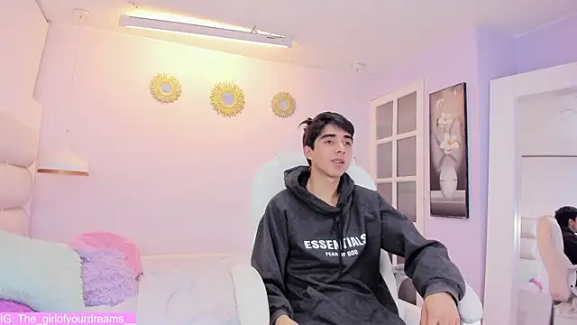 Hottie_Guy's cam snapshot