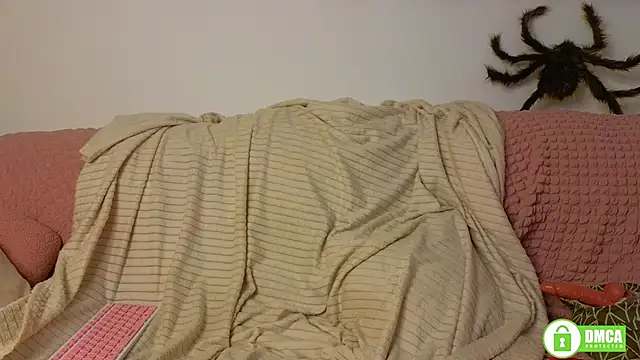 Charlotte_wow live sex cam