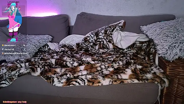 kimberjames84 live sex cam